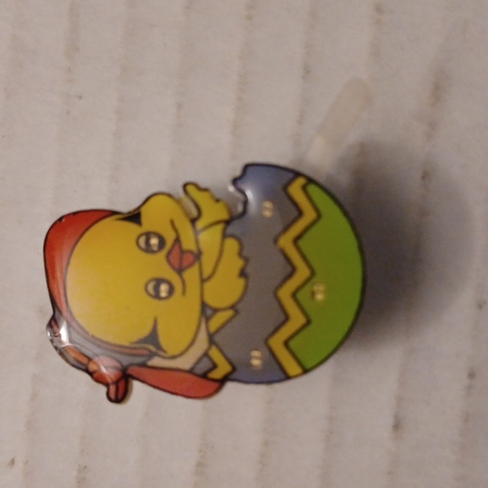 4/$40 New Magnetic Flashing Easter Chick Pin
